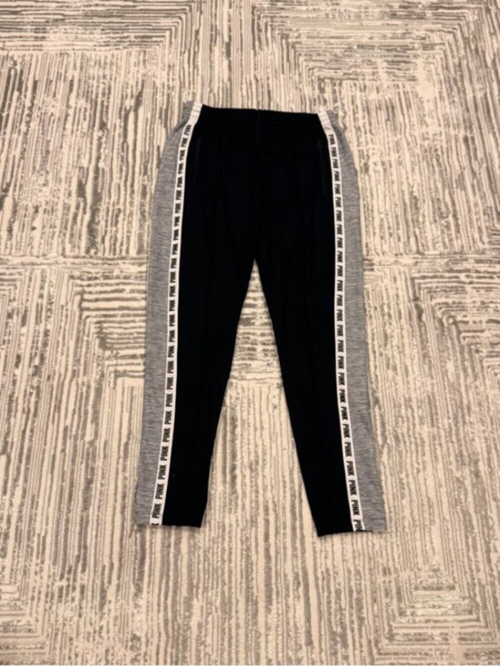 Pink by Victoria's Secret women's small black/gray/white sweatpants